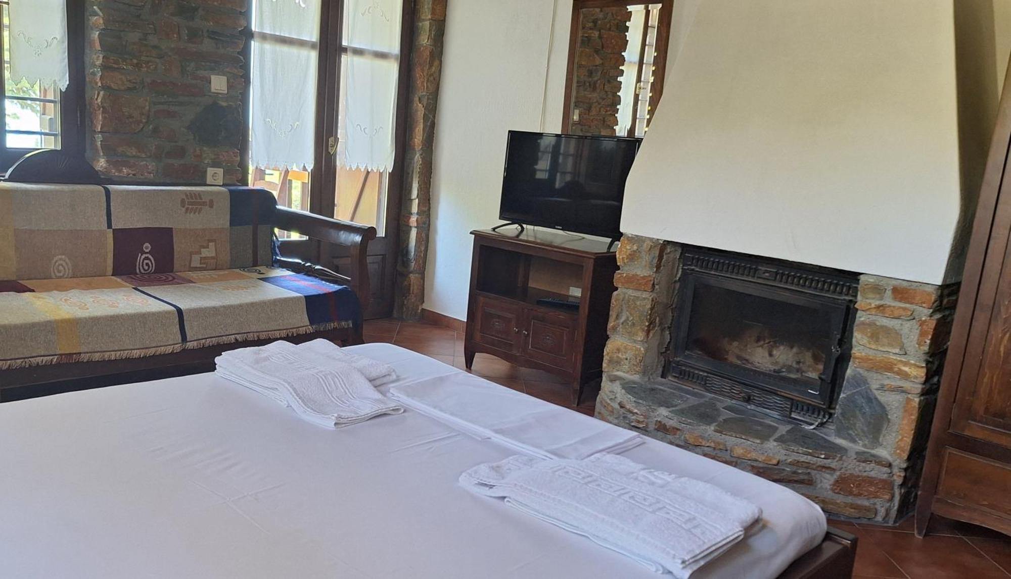Ferienwohnung Kastania Gi Palaios Panteleimonas Zimmer foto